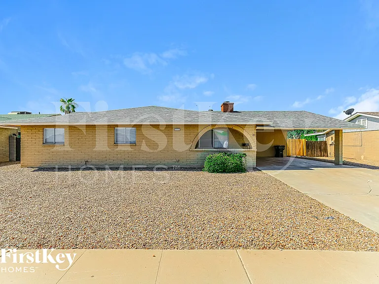 171 W Jasper Dr — Photo 1