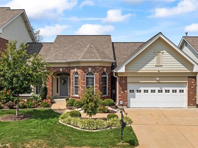 5 Picardy Hill Dr, Chesterfield, MO, 63017