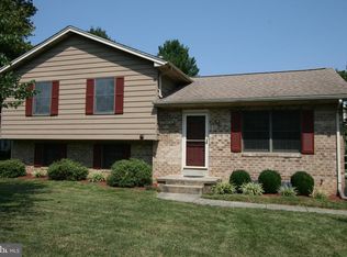 7917 River Run Ct, Frederick, MD 21701