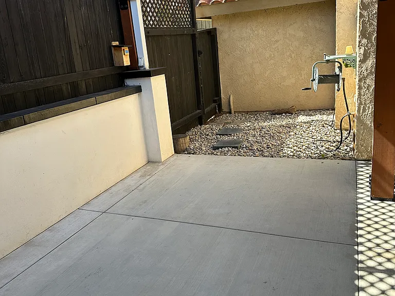 7668 Baypoint Dr #101 — Photo 21