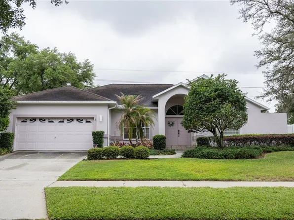 6305 S Queensway Dr, Temple Terrace, FL 33617