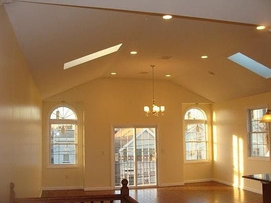 1st image of 376 New York Ave #2