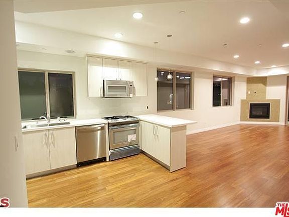 3rd image of 819 S Holt Ave APT 301