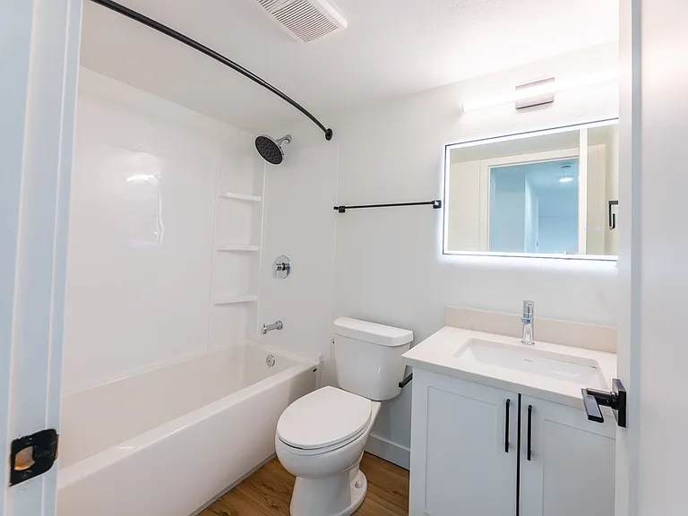 9700 Bonaventure Dr SE — Photo 56