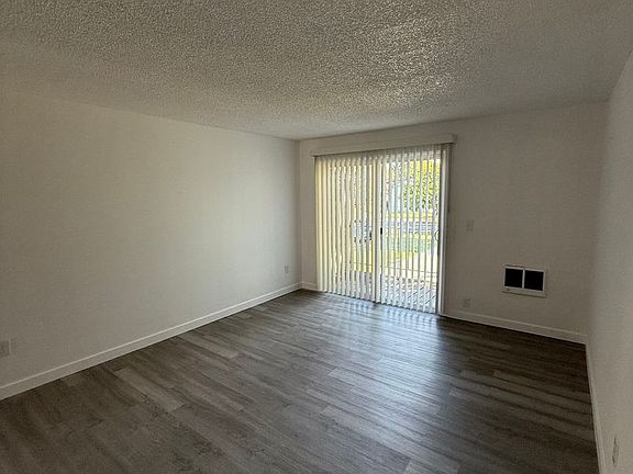 4th image of 3803-3891 NE 152nd Ave #3863