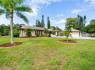 1729 Hudson St, Englewood, FL 34223