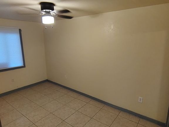 2nd image of 126 N 9th Ave #B