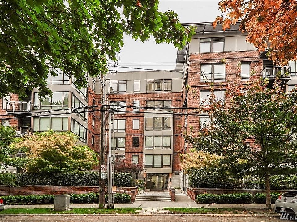 1st image of 4547 8th Ave NE Unit 101