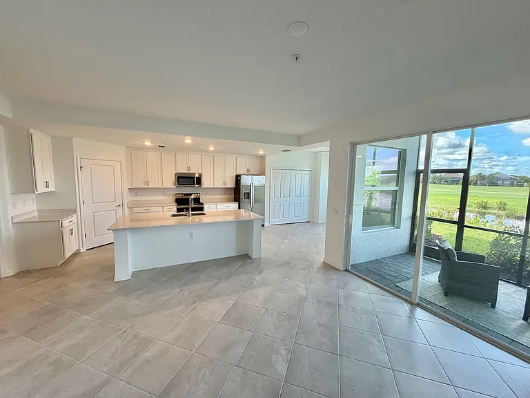 5422 Double Eagle Cir #2414 — Photo 1