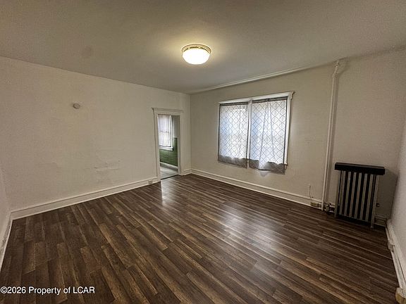 5th image of 249 Boland Ave