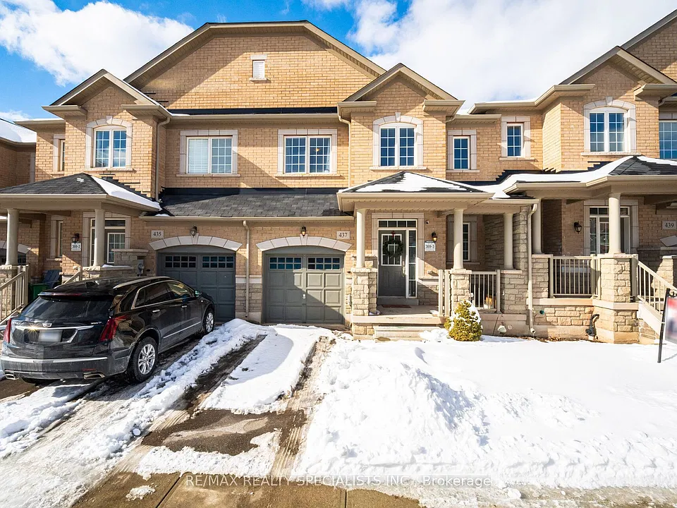 437 Silver Maple Rd