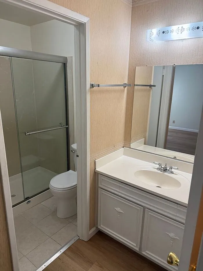 3 bed, 2.0 bath, $3,495 — Photo 3