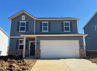 16817 Aiken Ridge Cir, Louisville, KY 40245