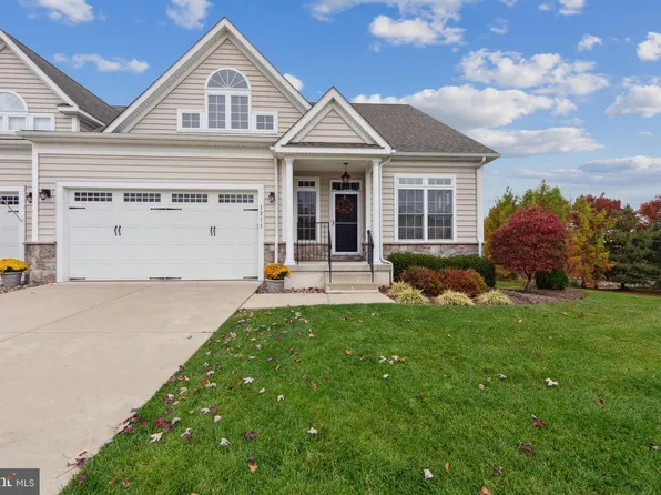 1211 Calista Ln, Phoenixville, PA 19460