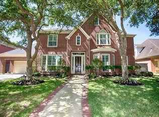 15415 Pinenut Bay Ct, Houston, TX 77059