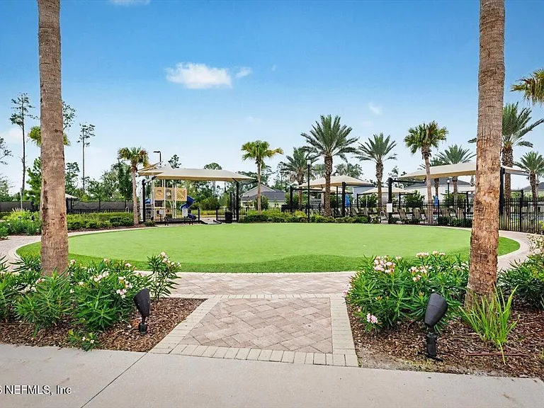 829 Cordova Palms Pkwy — Photo 35