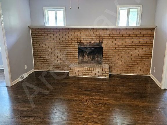 5th image of 7508 Maple Ln