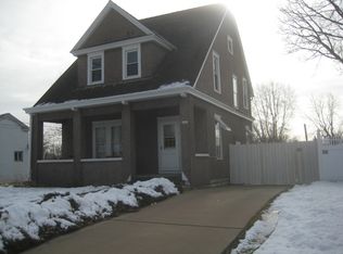 1722 3rd St, Peru, IL 61354