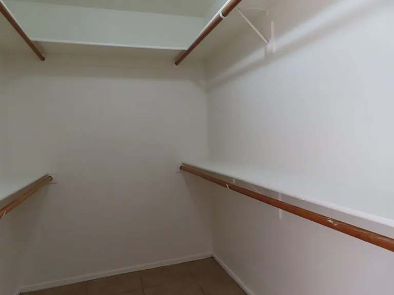 815 E 4th Pl #A — Photo 10