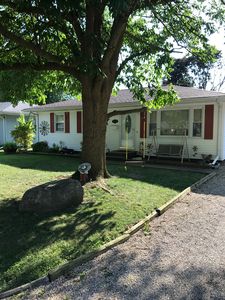 1239 N Lawrence Ave, Taylorville, IL, 62568