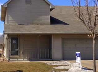 416 Arthur Ct, Kimberly, WI 54136