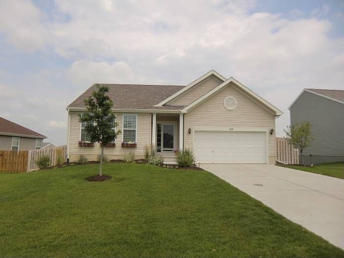 1509 N 209 St