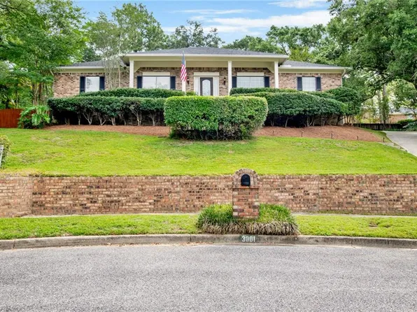 3001 Fredricksburg Ct, Mobile, AL 36693