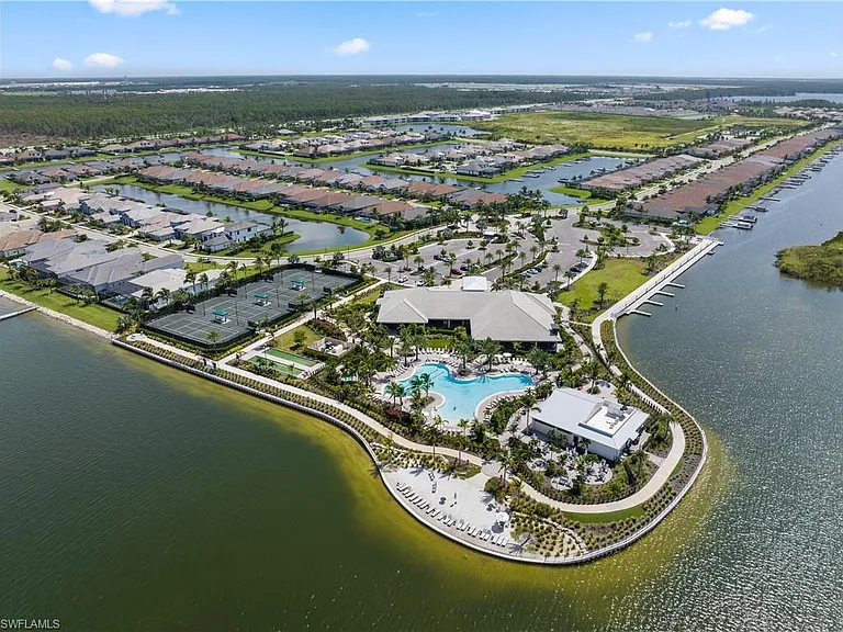 11781 Venetian Lagoon Dr #103 — Photo 47