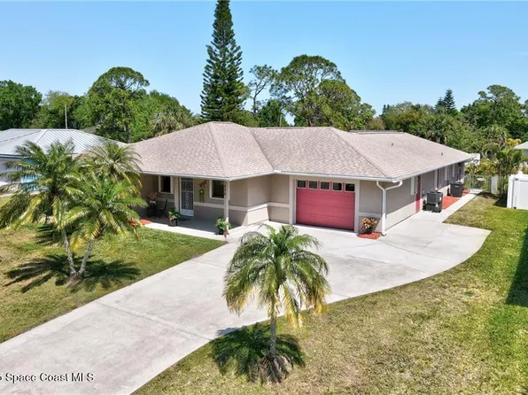 1038 Laconia St, Sebastian, FL 32958