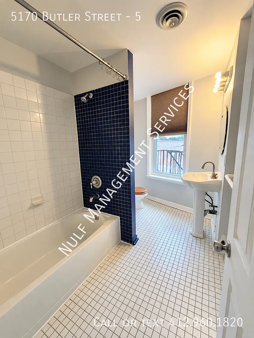 1 bed, 1 bath in Lawrenceville — Photo 2