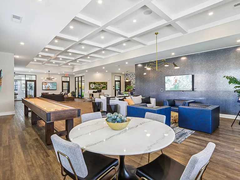 Founders Pointe Apartments — Photo 43
