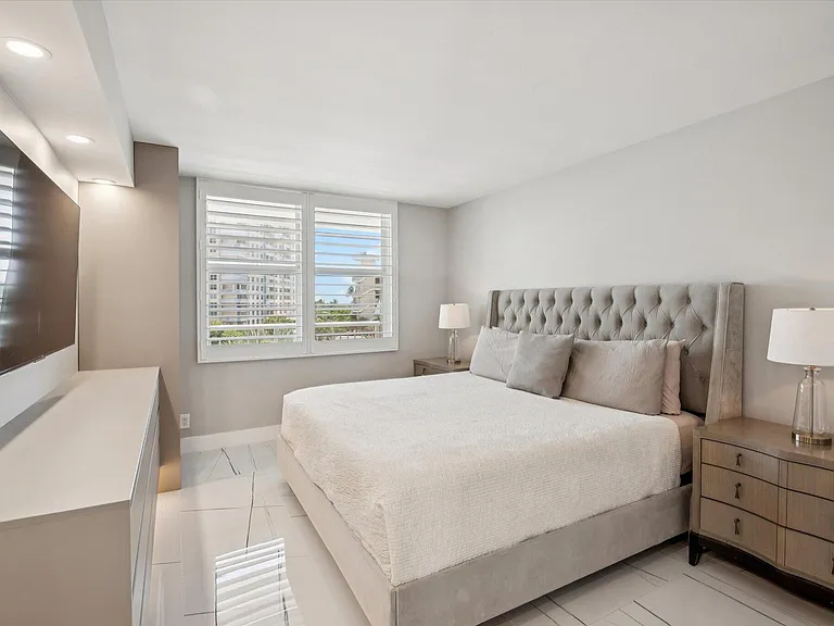 201 N Ocean Blvd #410 — Photo 9