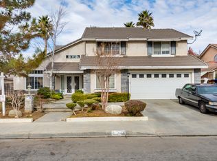 2749 Dearborn Ave, Palmdale, CA 93551