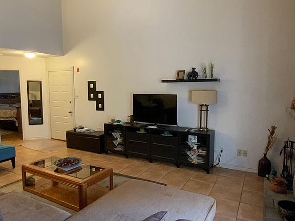 4th image of 4107 Medical Dr APT 6204