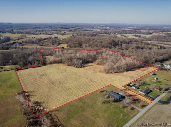  S Comer Road, Scottsburg, IN 47170