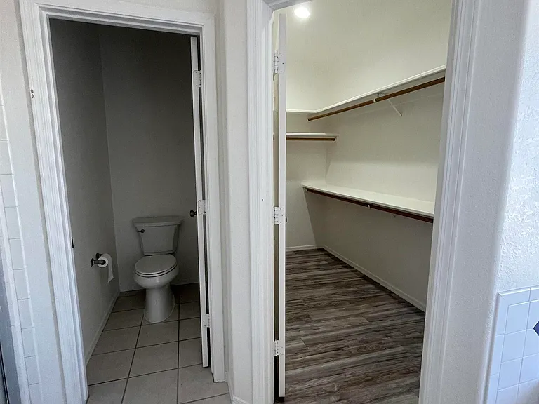 11511 S Prescott Ave — Photo 9