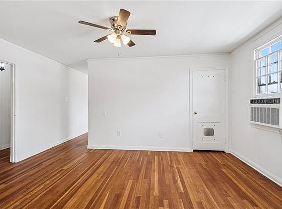 5th image of 2409 Leonidas St