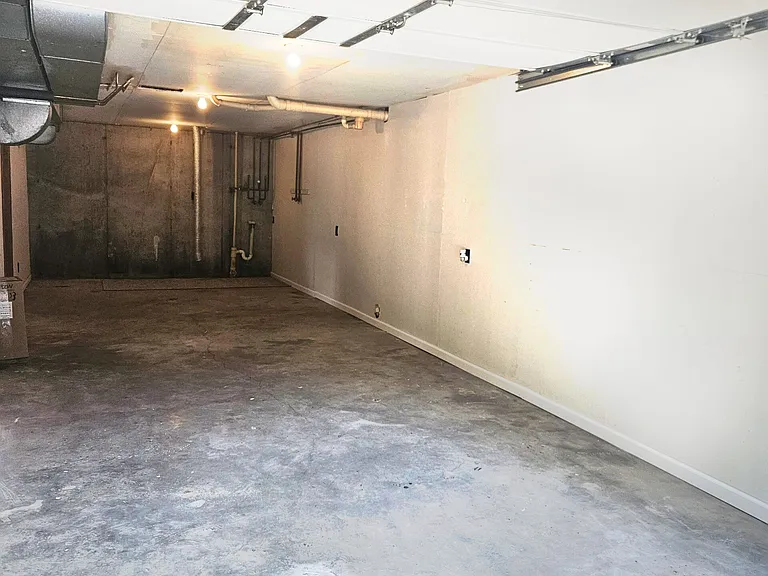 454 Hutton Ln #A — Photo 27