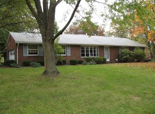 1510 Isler Cir NW, Canton, OH 44708