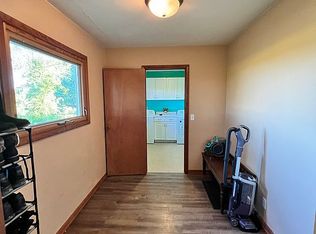 501 Tulip Dr, Three Oaks, MI 49128