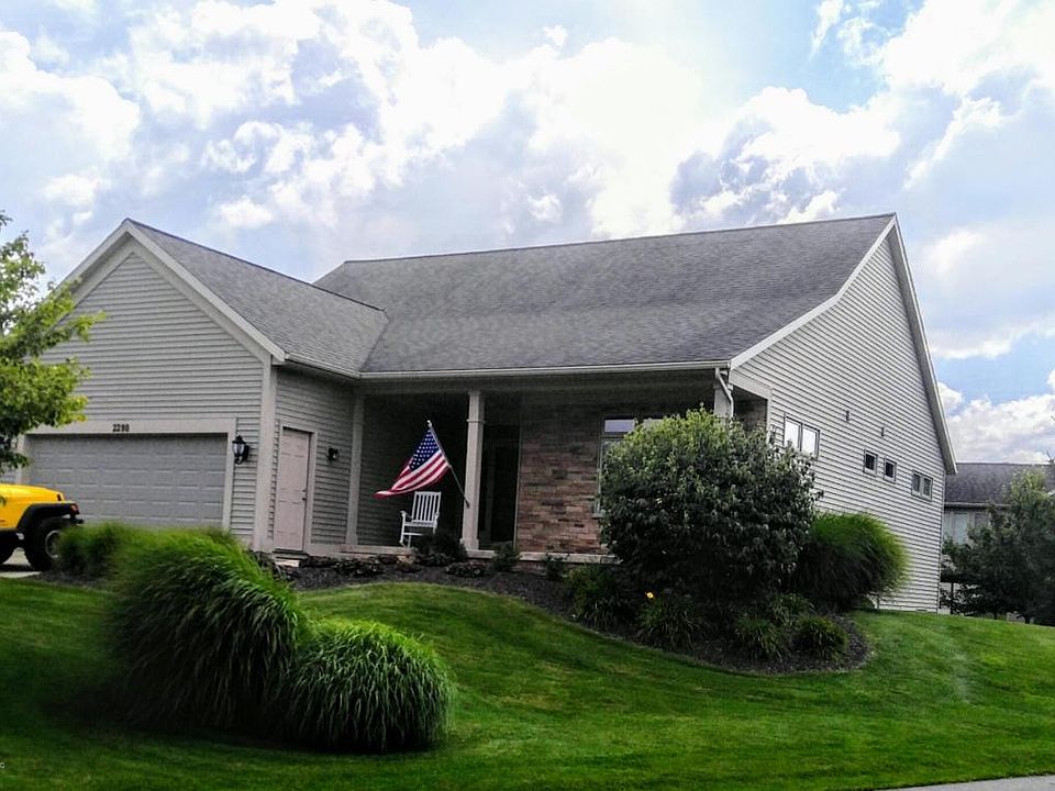 1st image of 2290 Pin Oak Ct NW #93