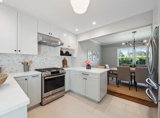 1039 Brookwood Rd, Oakland, CA 94610
