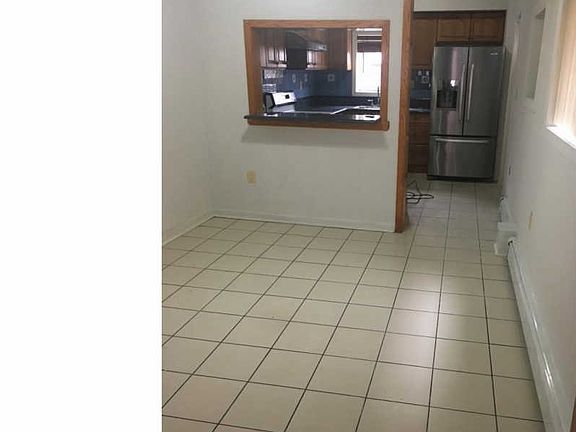 5th image of 1132 Snyder Ave