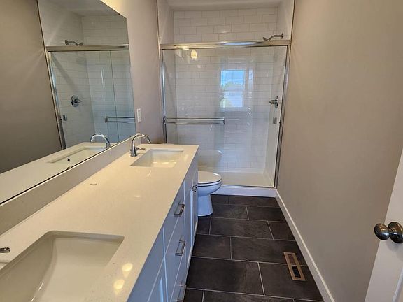 5th image of 2022 SW Holdbrooks Dr