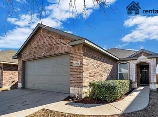 5753 Parkview Hills Ln, Fort Worth, TX 76179