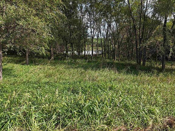 3rd image of Hogback Bridge Rd
