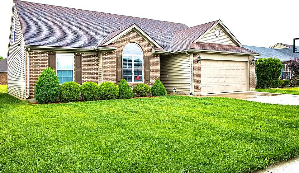 1st image of 350 Camden Cir