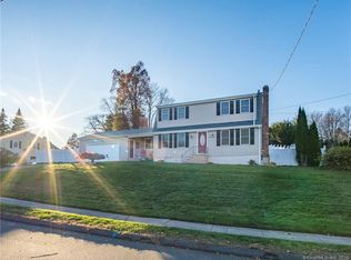66 Hollyberry Ln, Plainville, CT 06062