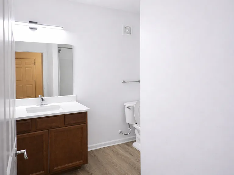 College Place Apartments — Photo 17