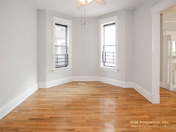 4th image of 3516 N Wilton Ave #1F
